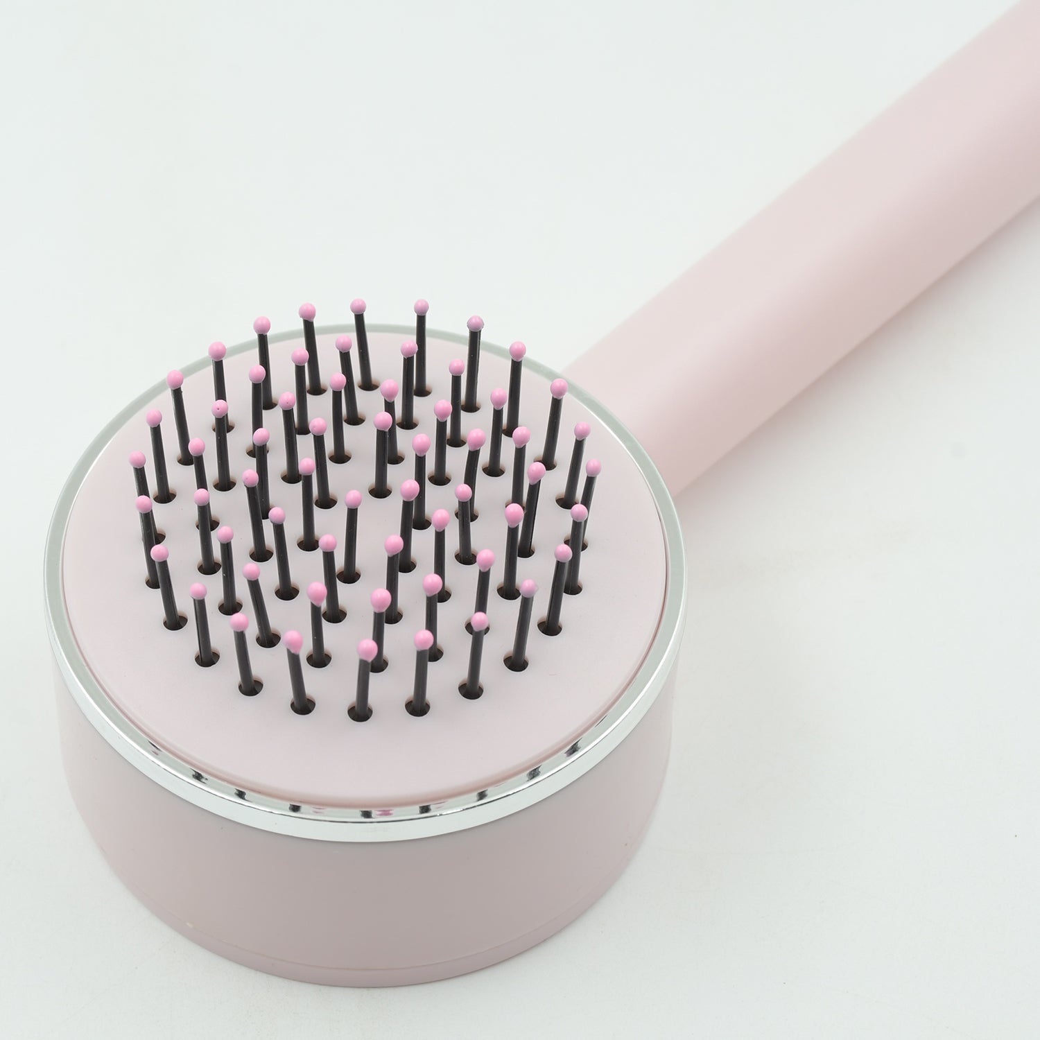 6034 Air Cushion Massage Brush Airbag Massage Comb With Long Handle Self-cleaning Hair Brush Detangling Anti-static For All Hair 6034 Air Cushion Massage Brush Airbag Massage Comb With Long Handle Self-cleaning Hair Brush Detangling Anti-static For All Hair
